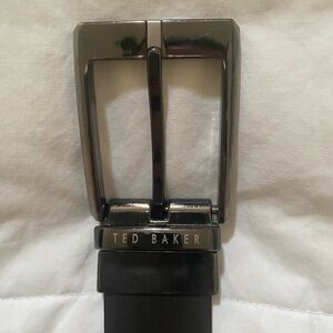 Ted Baker Reversible Leather Belt with Gunmetal Buckle